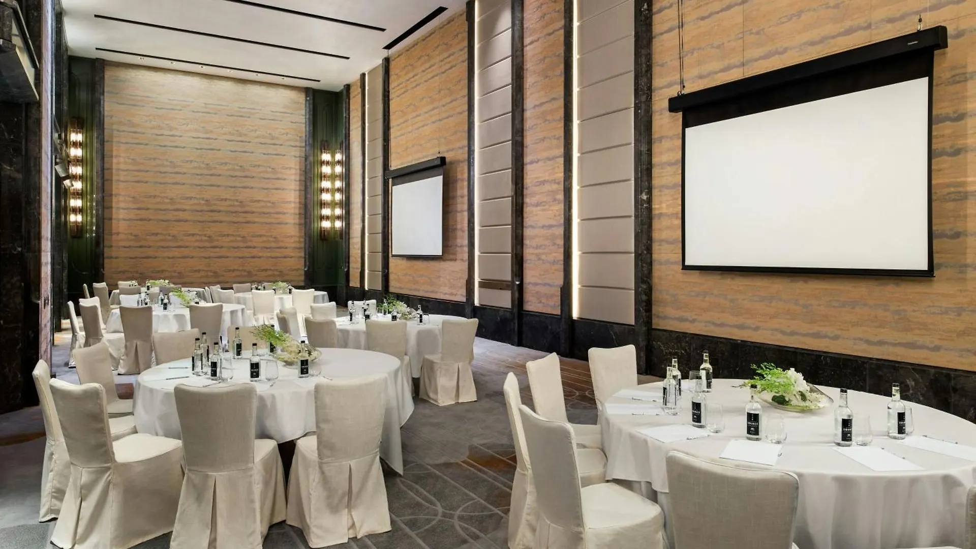 The St. Regis Hong Kong Hotel