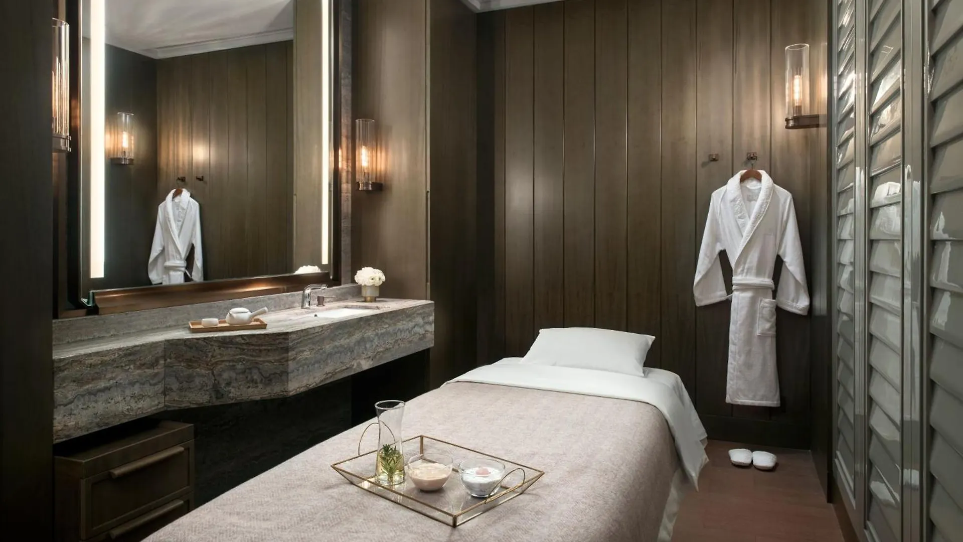 Hotel The St. Regis Hongkong Chiny