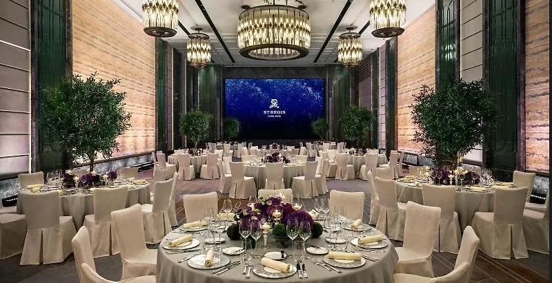 Hotel The St. Regis Hongkong 5*,